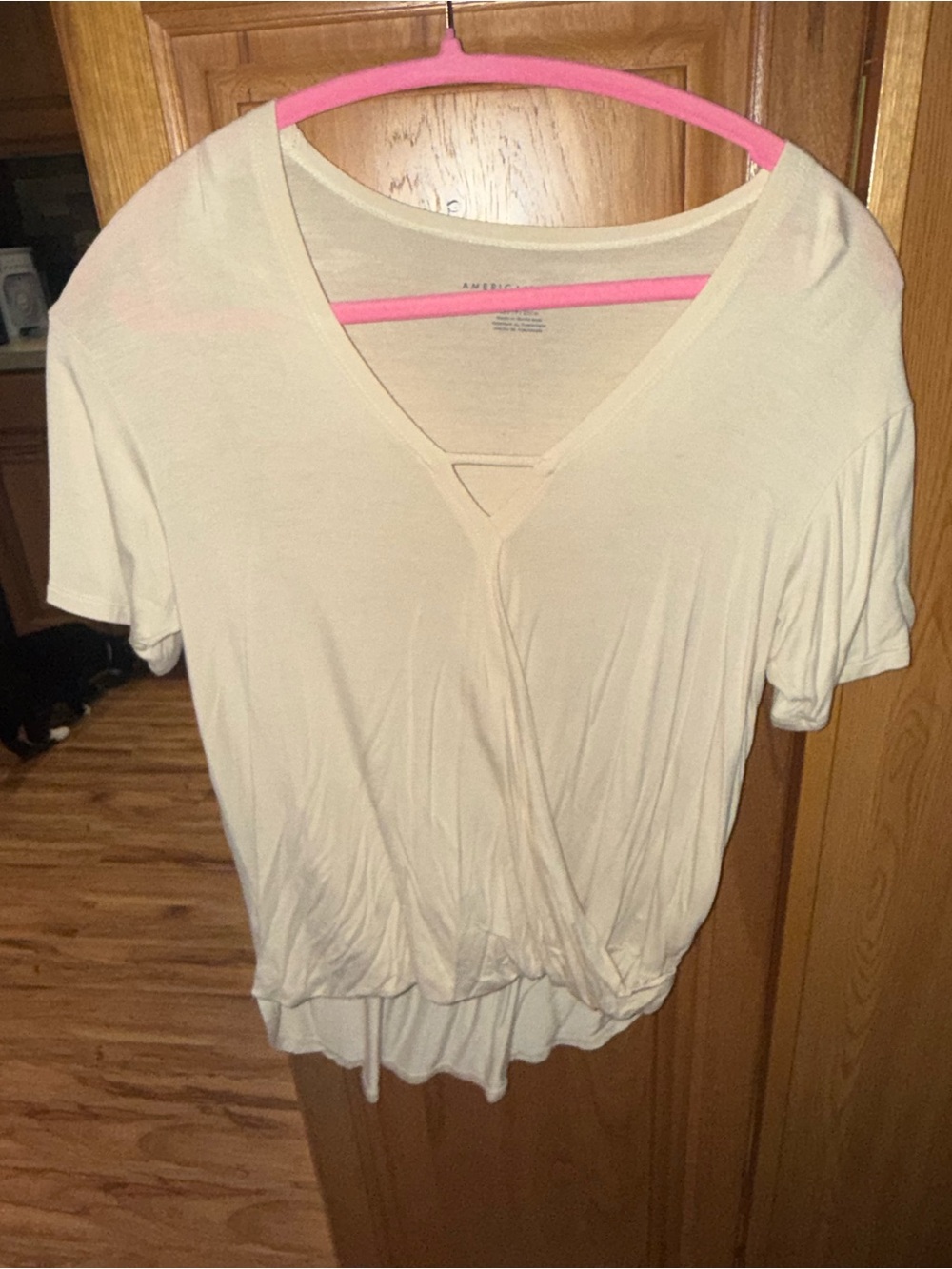 American Eagle Outfitters Cream V-Neck Draped Waist Short Sleeve Top
